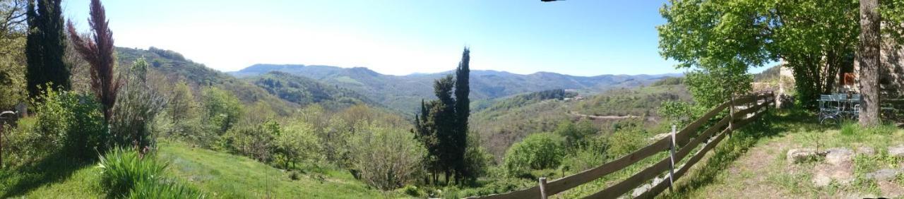 Gite De Chapeleche Les Chataigniers Gluiras Exterior photo